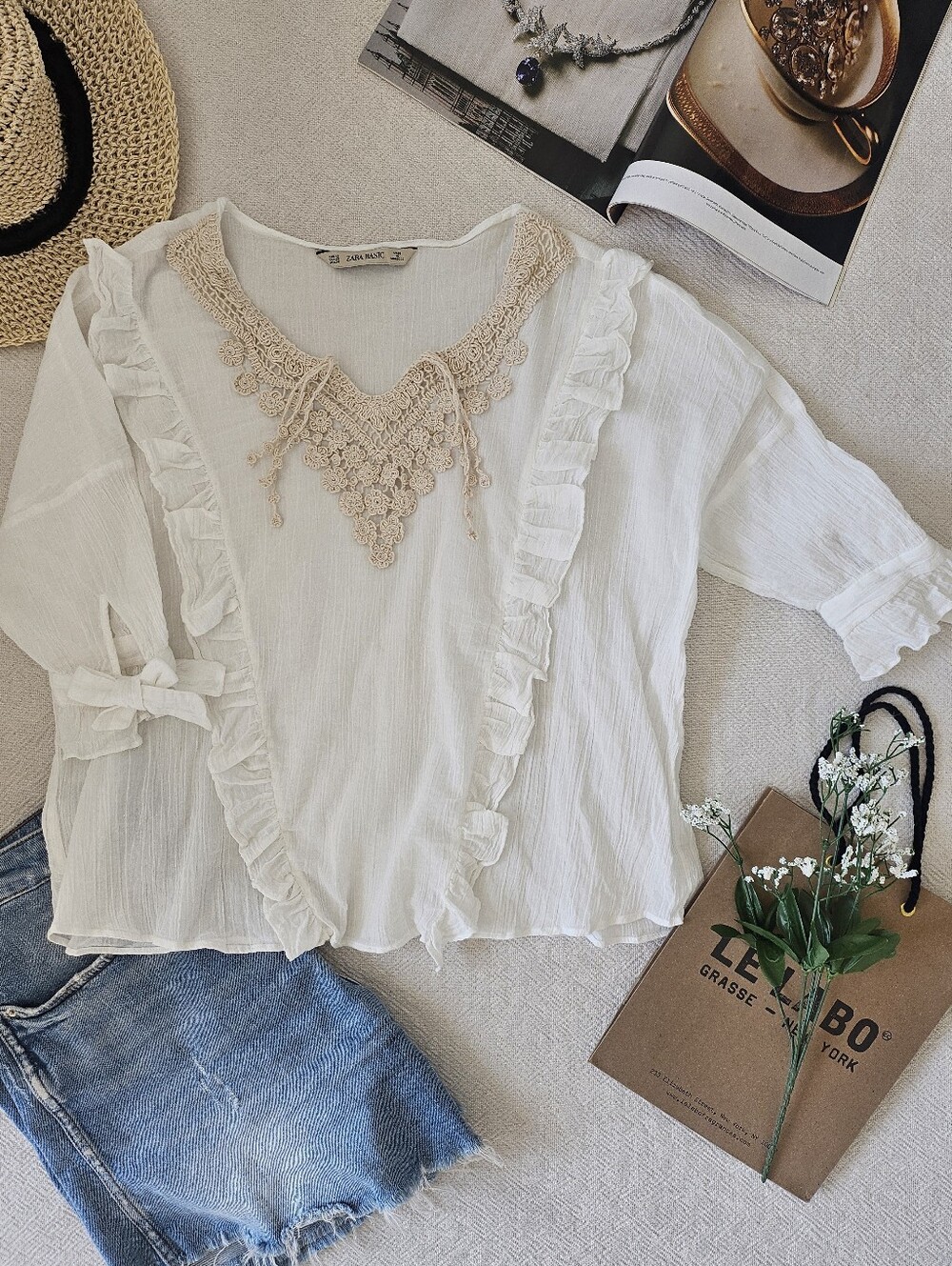 Zara Basic Boho Crochet Lace Ruffle Blouse - XS
